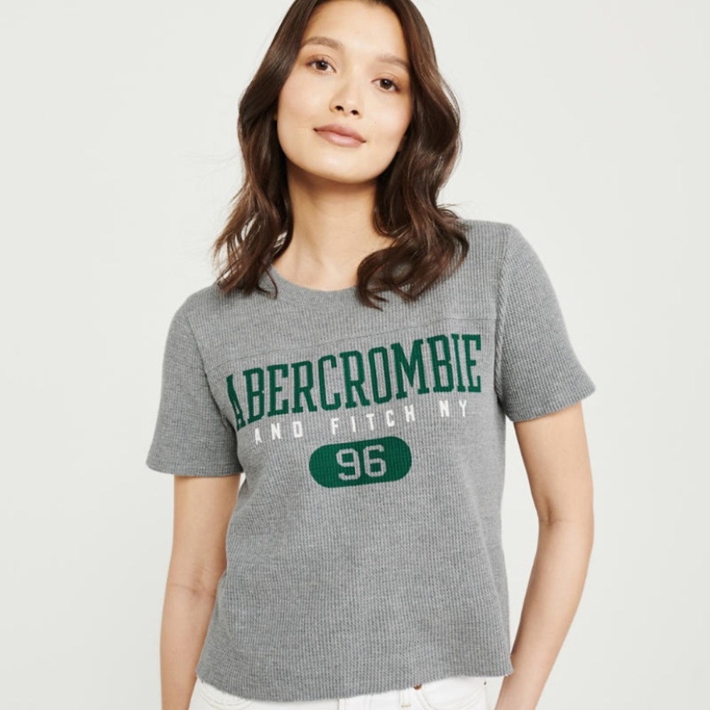 Abercrombie & Fitch Short-Sleeve waffle logo tee